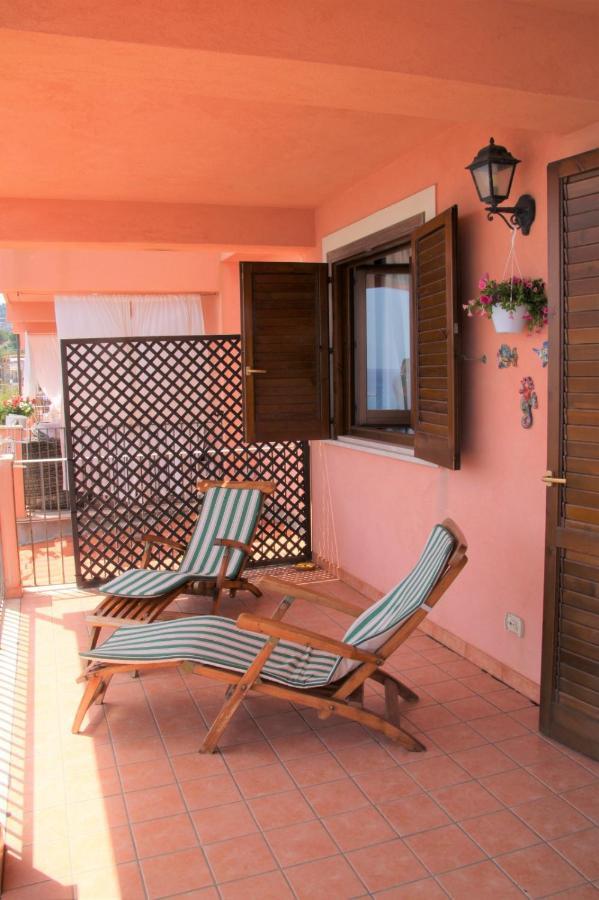 Poseidone Sea Apartment Taormina Mazzeo Exterior photo