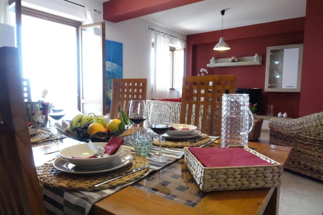 Poseidone Sea Apartment Taormina Mazzeo Exterior photo